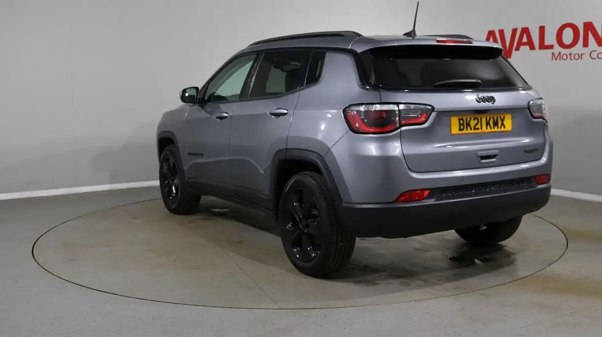 2021-jeep-compass-14-multiair-ii-night-eagle-big-4