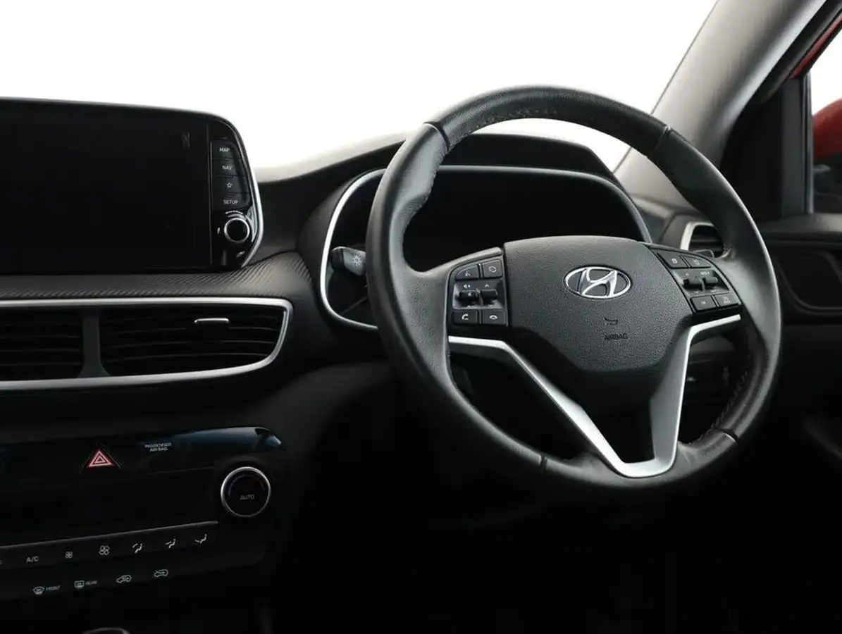 2019-hyundai-tucson-16-gdi-se-nav-big-28