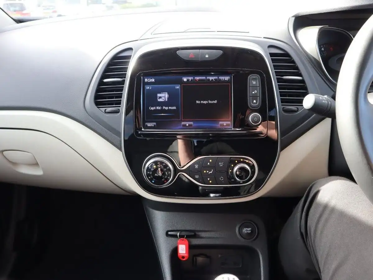 2019-renault-captur-15dci-gt-line-big-34