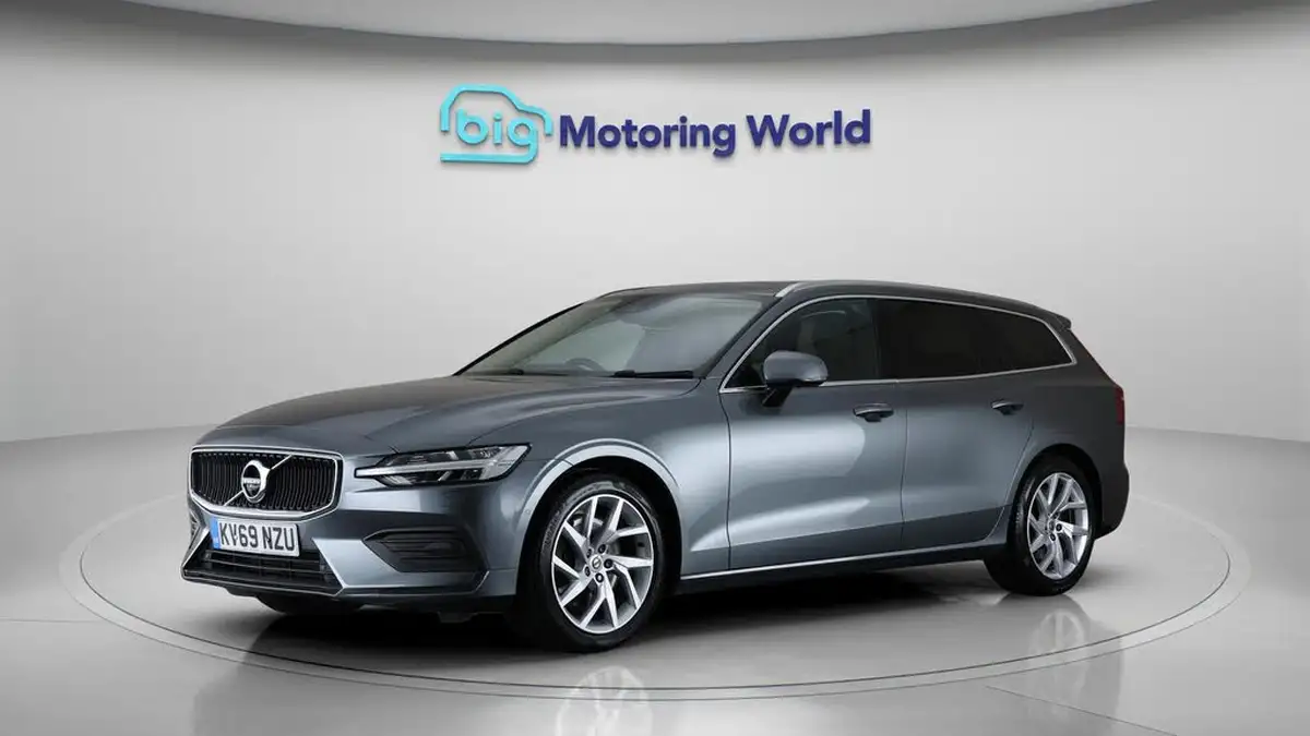 2019-volvo-v60-20-t5-momentum-plus-big-2