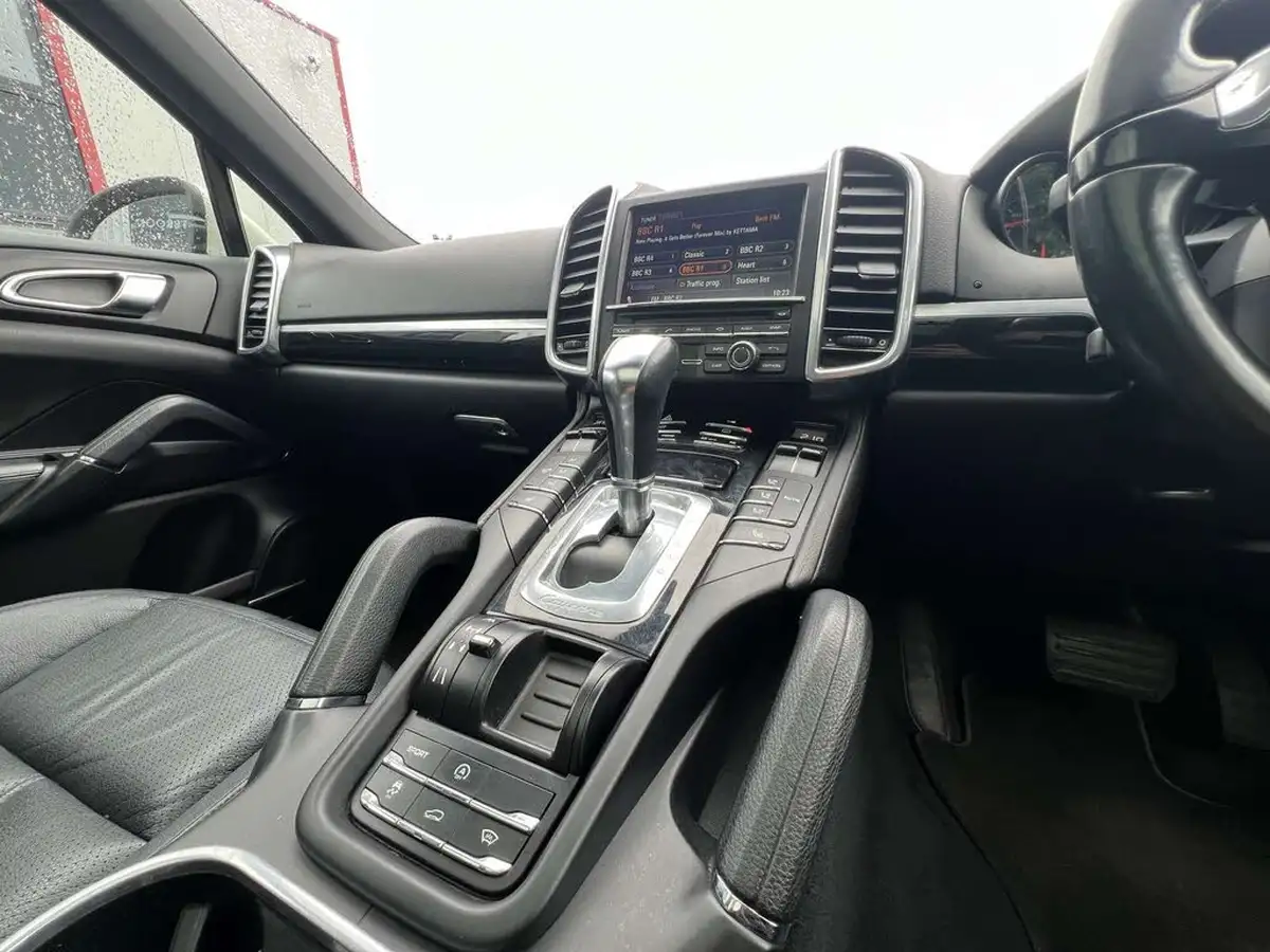 2011-porsche-cayenne-30td-245bhp-awd-tiptronic-s-big-42