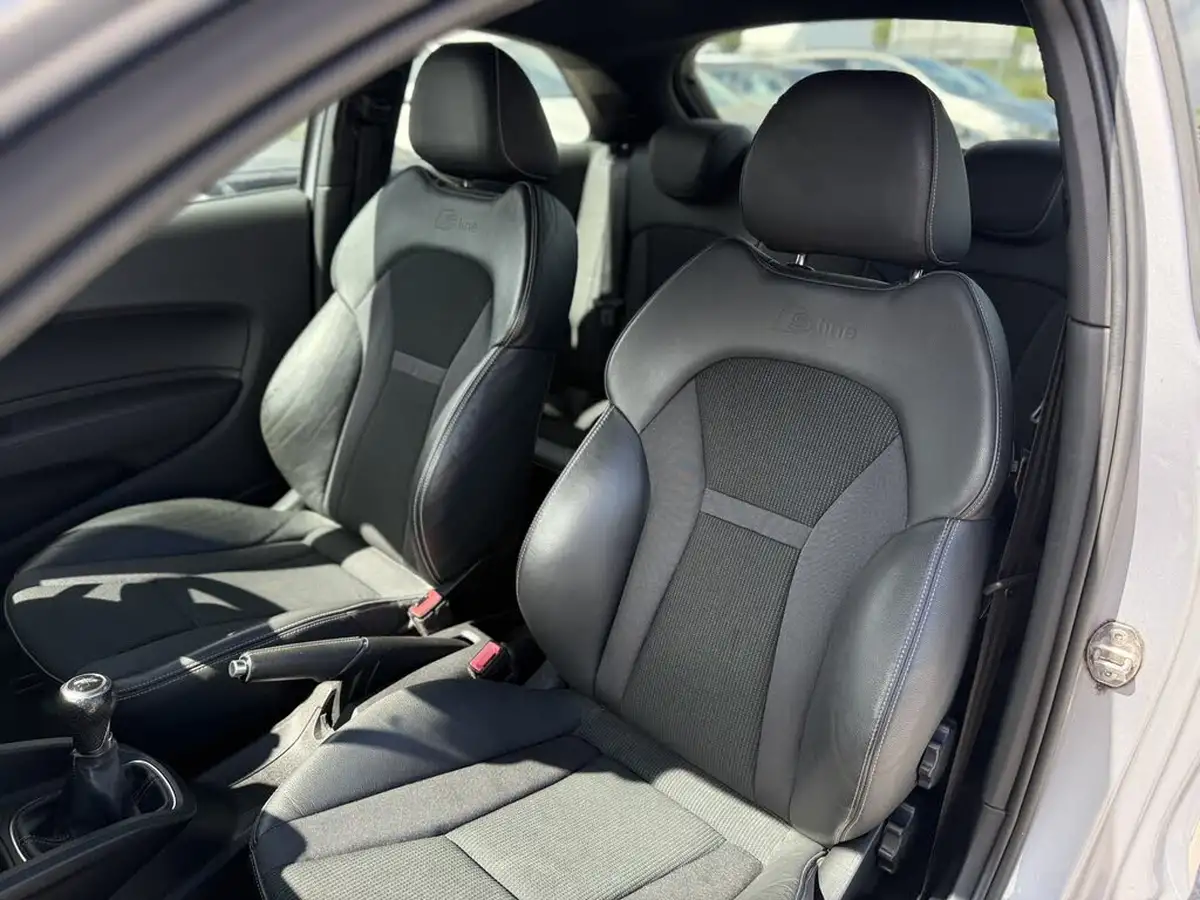 2015-audi-a1-16tdi-s-line-hatchback-3d-big-21