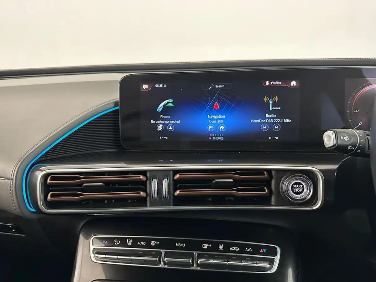 2022-mercedes-benz-eqc-e-eqc-400-sport-big-49