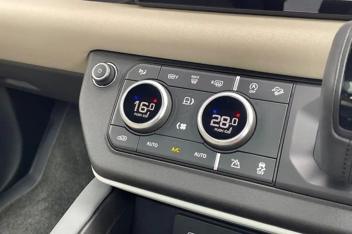 2022-land-rover-110-defender-30-d250-x-dynamic-se-big-48