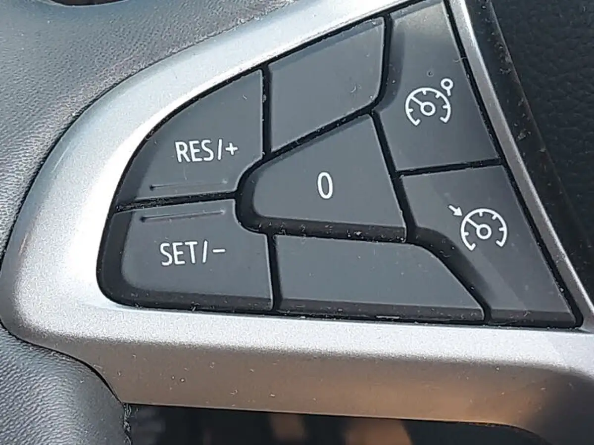 2023-dacia-sandero-stepway-10-tce-journey-90bhp-big-16
