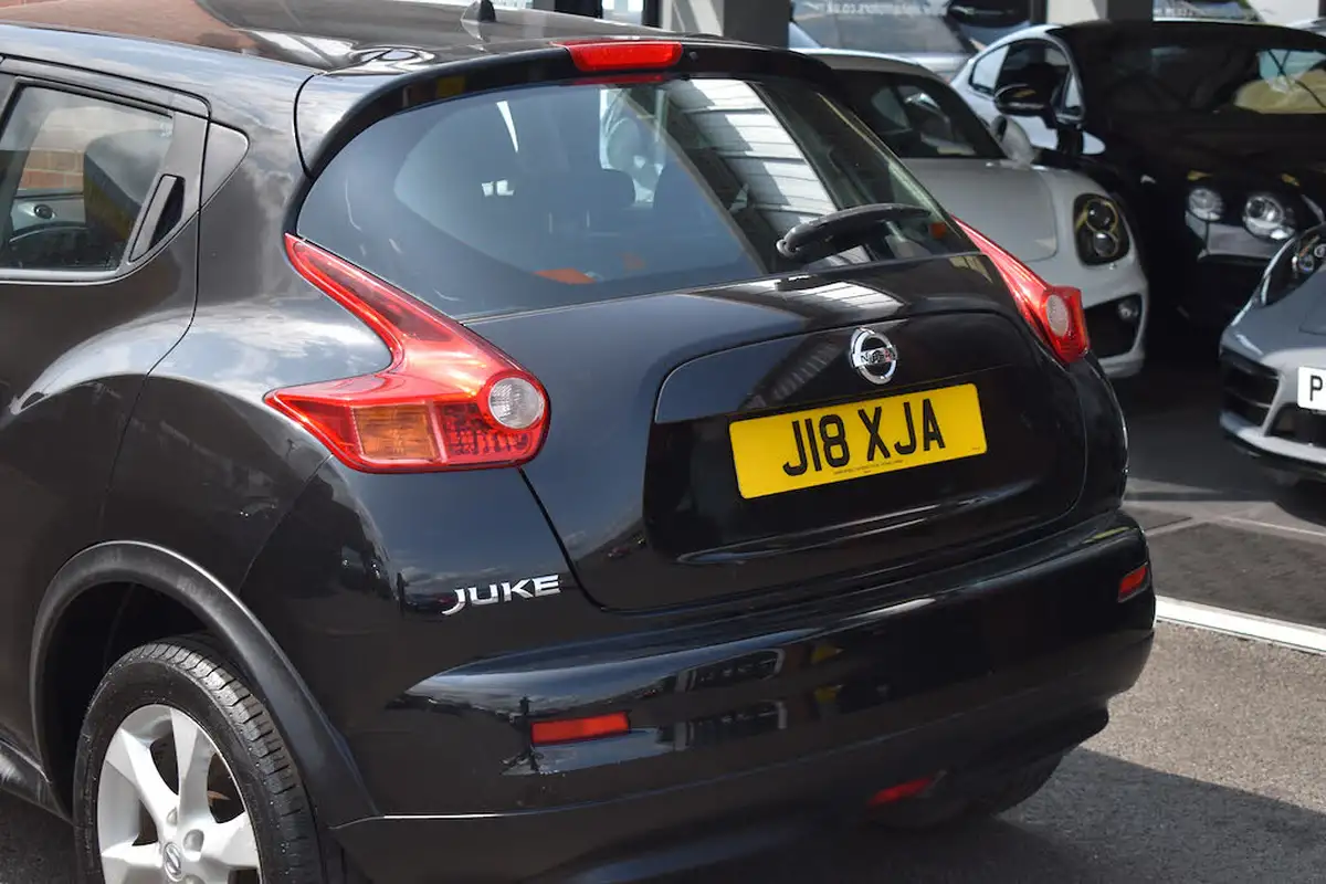 2011-nissan-juke-16-acenta-16v-1598cc-big-24