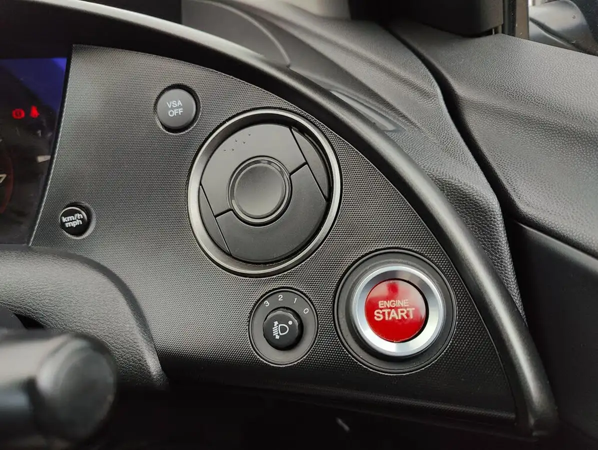 2011-honda-civic-14-si-i-shift-big-19