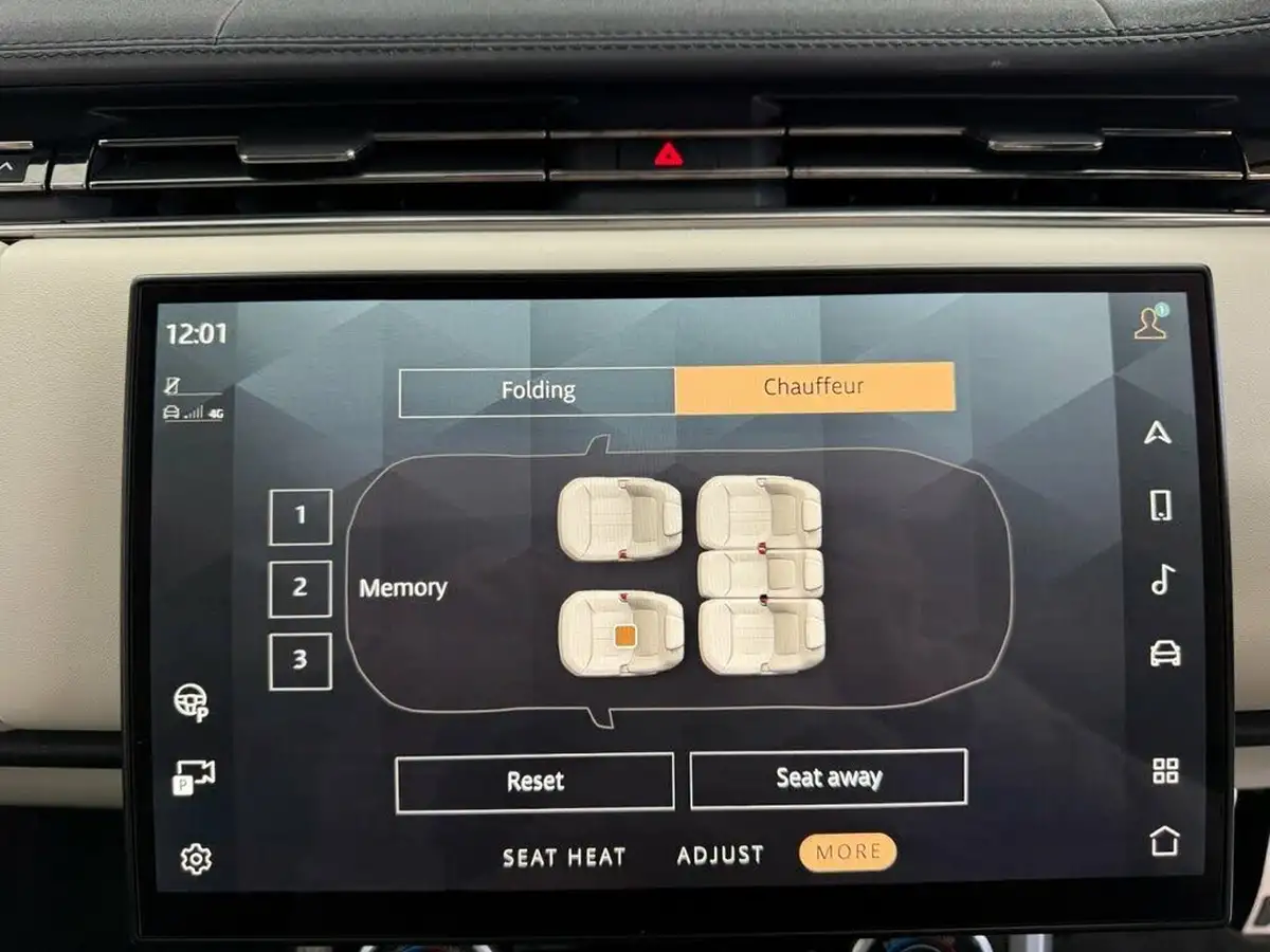 2022-land-rover-range-rover-30-d350-hse-big-75