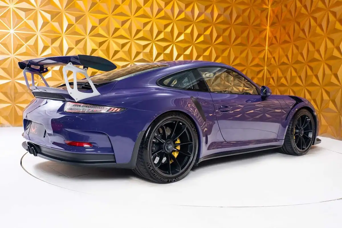 2016-porsche-911-big-34