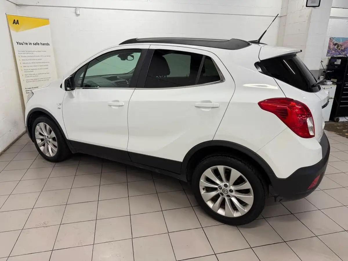 2016-vauxhall-mokka-16cdti-se-136ps-auto-big-3