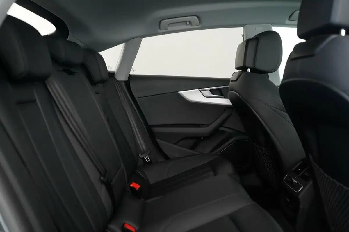 2021-audi-a5-20-35-tfsi-sportback-5d-big-23