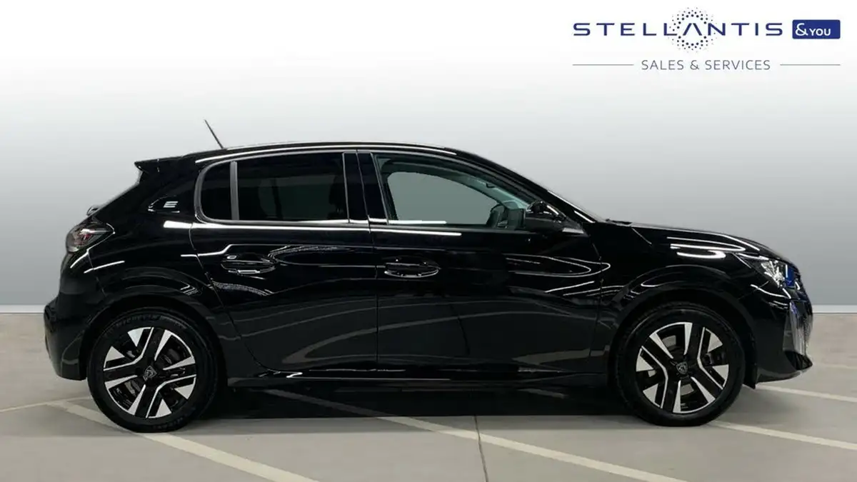 2024-peugeot-208-e-e-style-big-1
