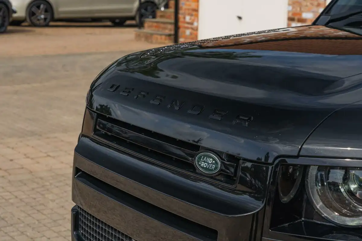 2022-land-rover-110-defender-30-d250-hard-top-se-110-2997cc-big-11