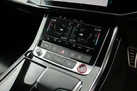 2022-audi-sq7-40-tfsi-black-edition-small-65