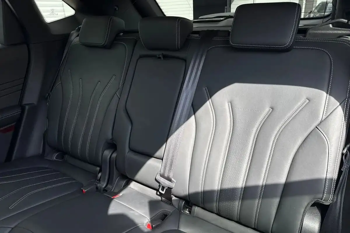2022-ford-kuga-25t-vignale-190ps-fhev-big-17