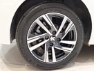 2023-peugeot-208-12-puretech-allure-premium-100ps-small-11