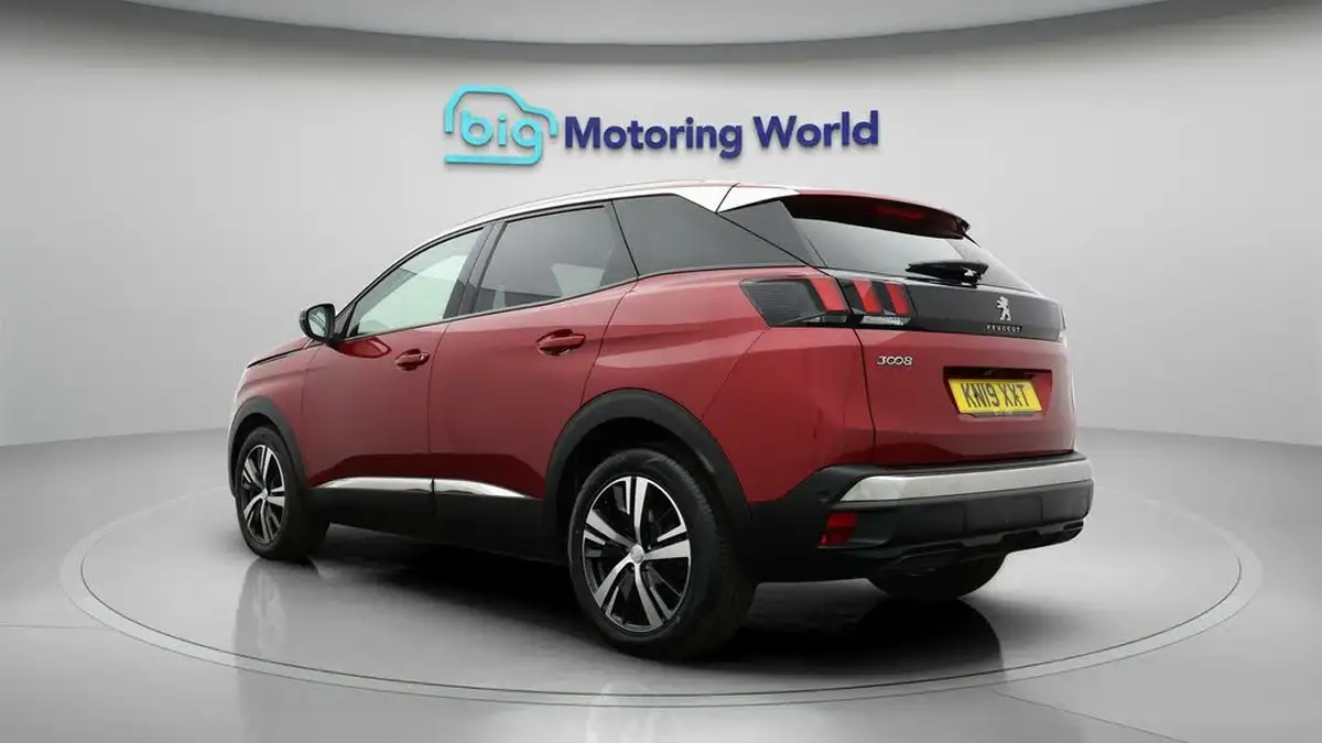 2019-peugeot-3008-suv-12-puretech-allure-big-5