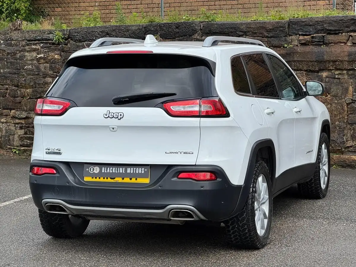 2016-jeep-cherokee-22multijet-ii-limited-ss-big-6