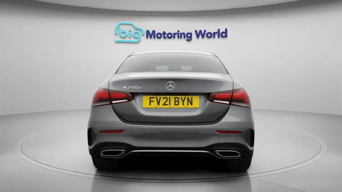 2021-mercedes-benz-a-class-13-a250e-amg-line-executive-saloon-4d-big-6