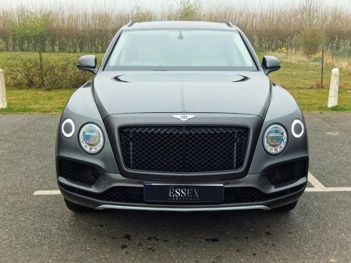 2017-bentley-bentayga-40-diesel-big-13