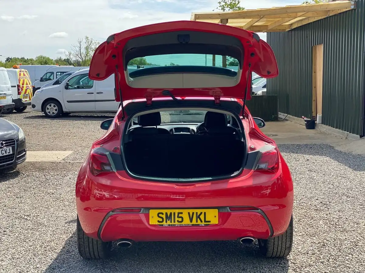 2015-vauxhall-gtc-16-limited-edition-big-38