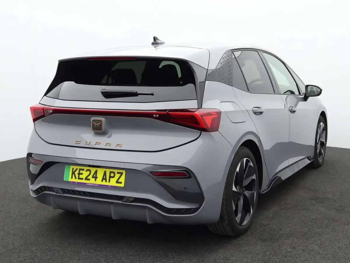 2024-cupra-born-e-v2-230ps-58kwh-e-boost-big-5