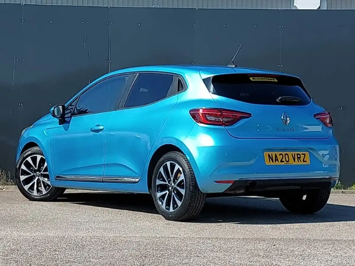 2020-renault-clio-10-sce-iconic-75bhp-big-1