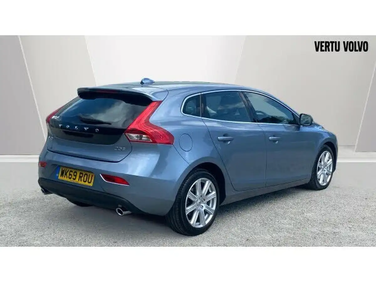 2019-volvo-v40-20td-d3-inscription-edition-big-6