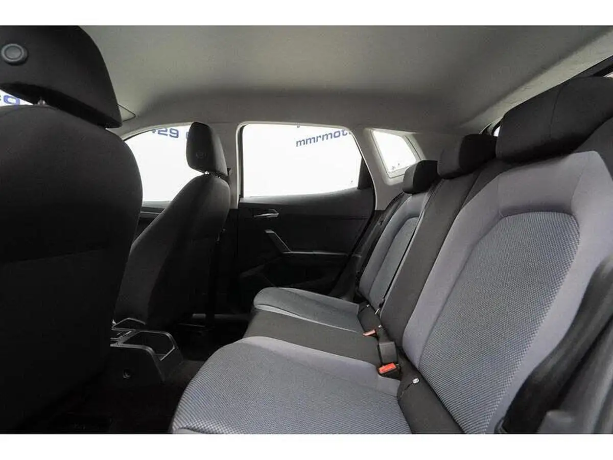2019-seat-arona-16tdi-se-technology-lux-115ps-ss-big-42