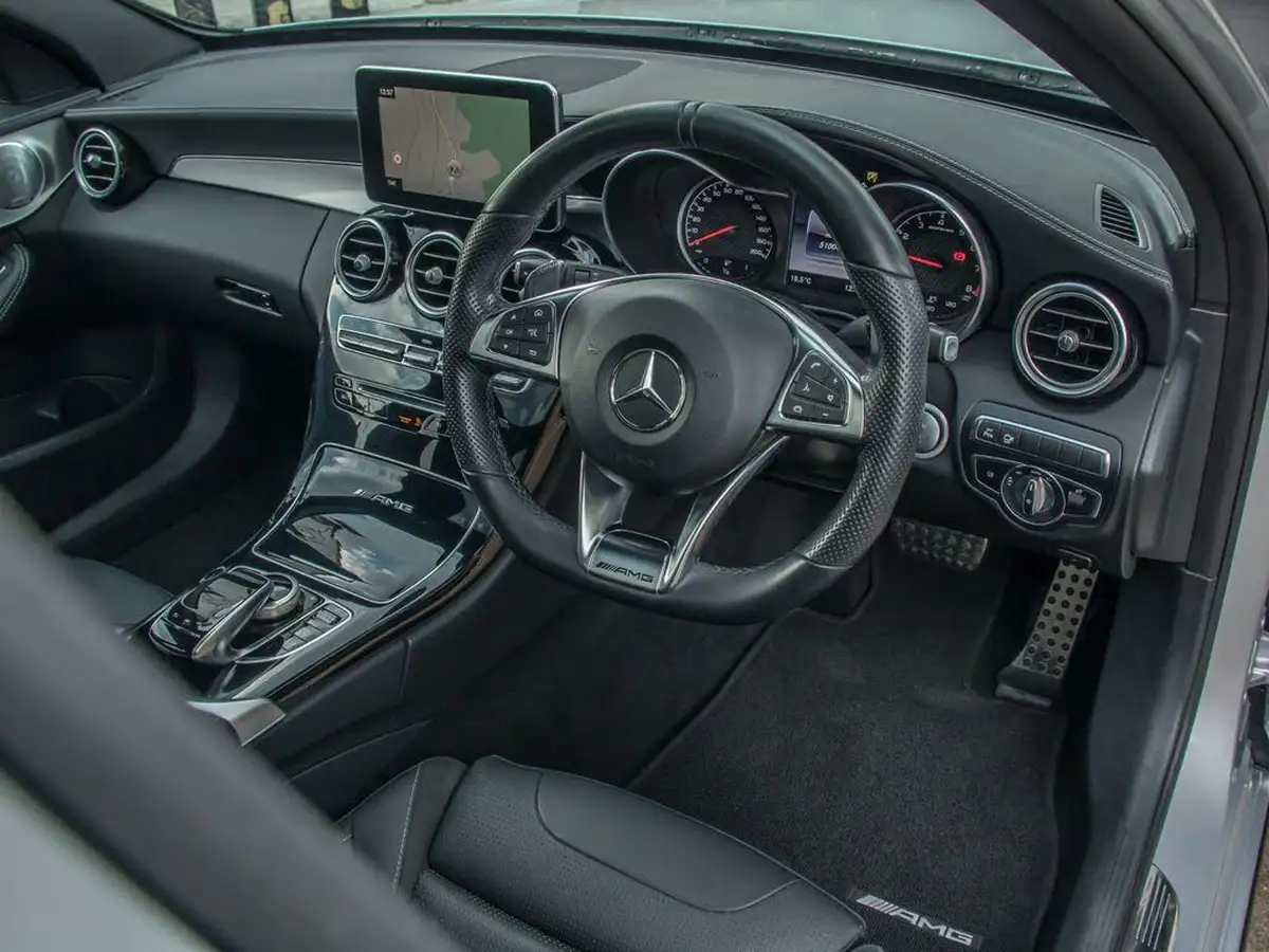 2018-mercedes-benz-c-class-40-c63-amg-premiumss-estate-5d-speedshift-mct-big-19