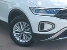 2024-volkswagen-t-roc-10-tsi-life-110ps-small-8