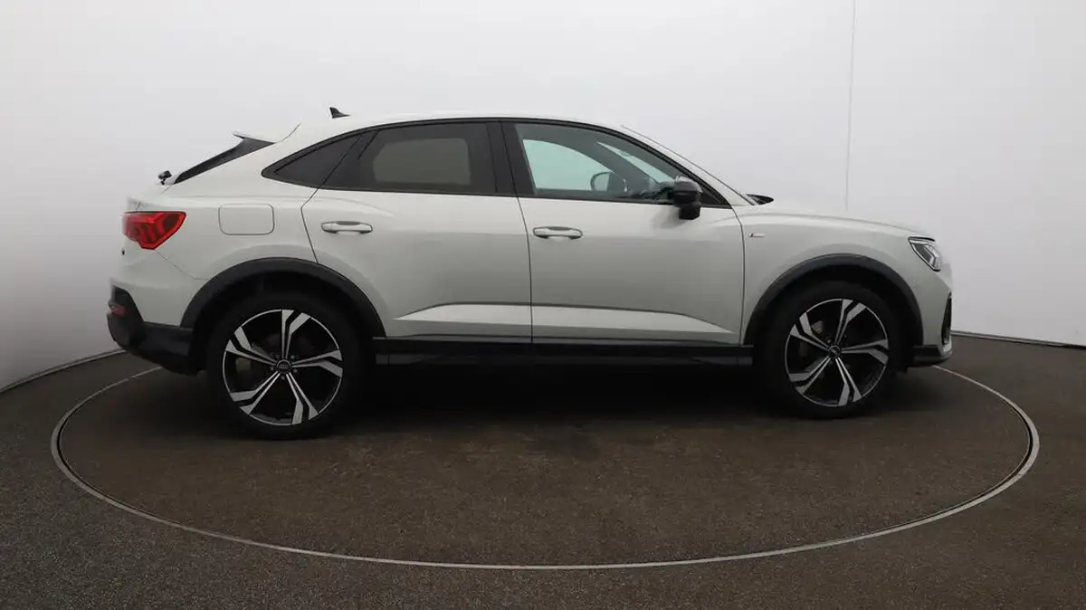 2020-audi-q3-15-35-tfsi-edition-1-sportback-s-tronic-big-40