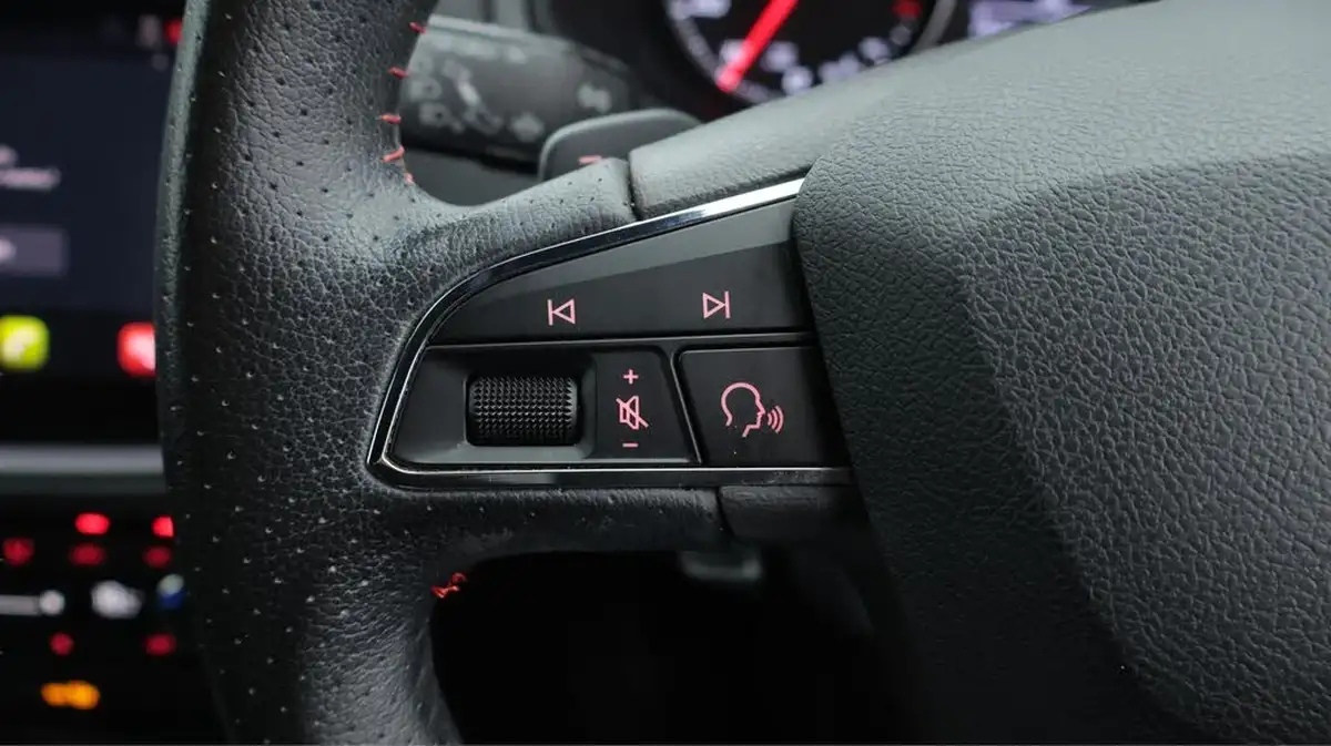 2021-seat-ibiza-10-tsi-fr-110ps-dsg-big-22