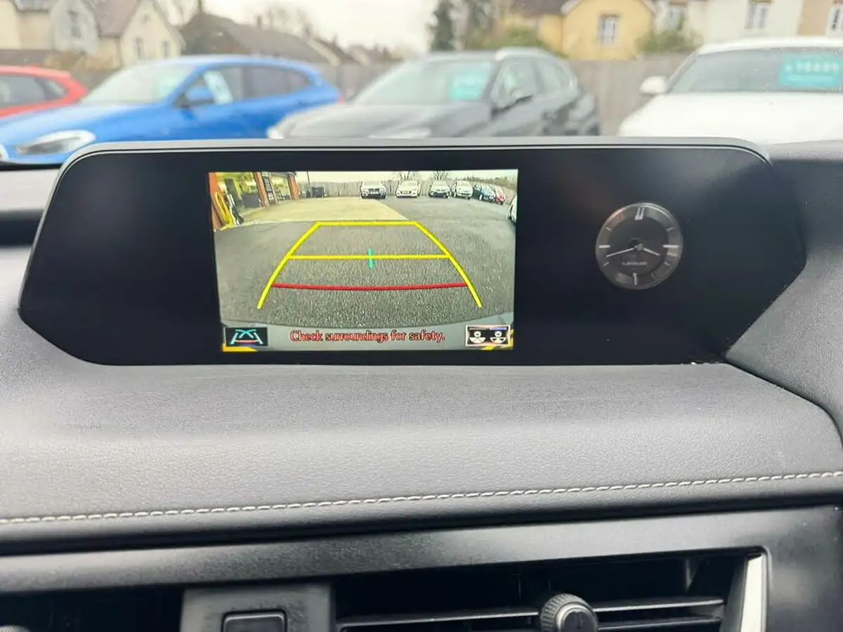 2020-lexus-ux-250h-20-ux-premium-pack-with-navigation-big-14