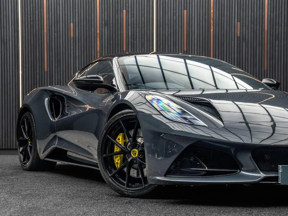 2024-lotus-emira-35-first-edition-v6-big-6