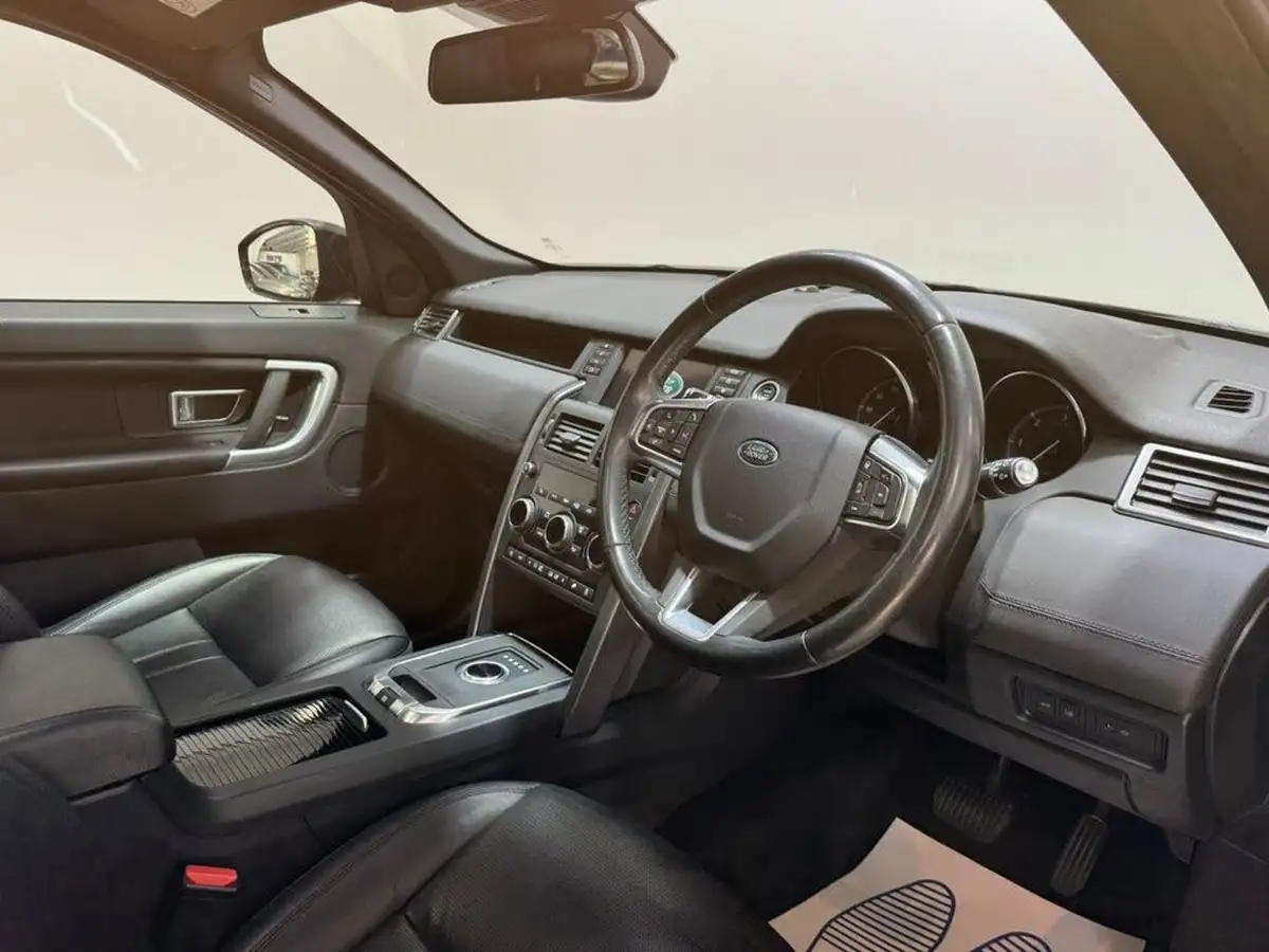 2019-land-rover-discovery-sport-20td4-landmark-big-22