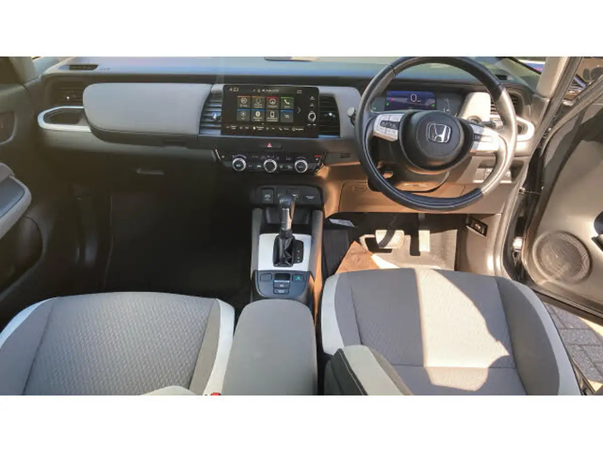 2021-honda-jazz-15-i-mmd-crosstar-ex-109ps-two-tone-big-3