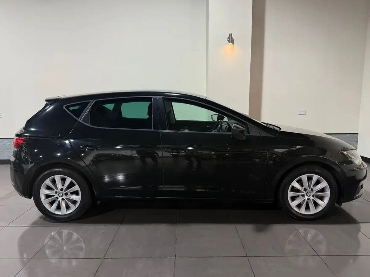 2017-seat-leon-10-tsi-se-technology-hatchback-big-3