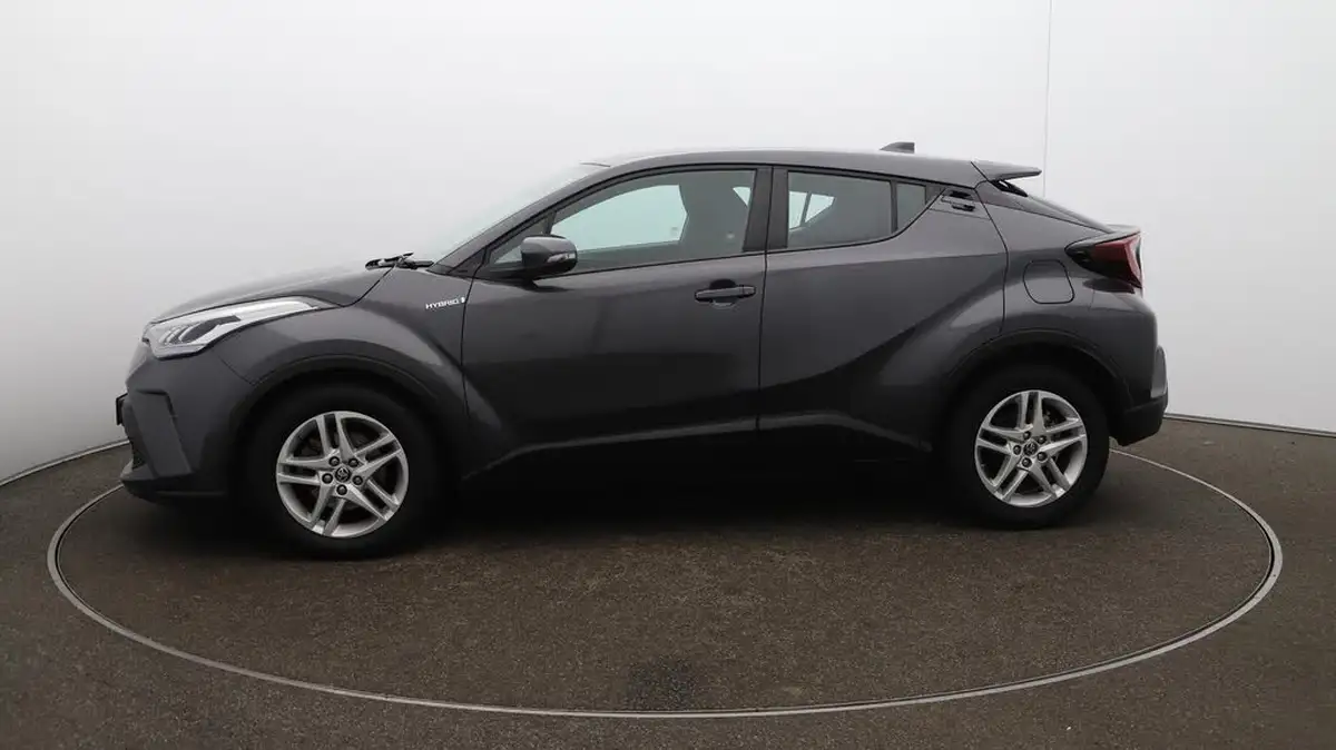 2021-toyota-c-hr-18-vvt-i-icon-big-65
