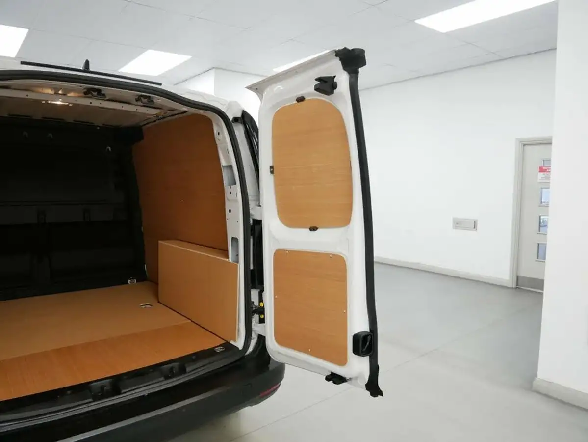 2022-volkswagen-caddy-20tdi-c20-cargo-commerce-102pseu6d-big-23