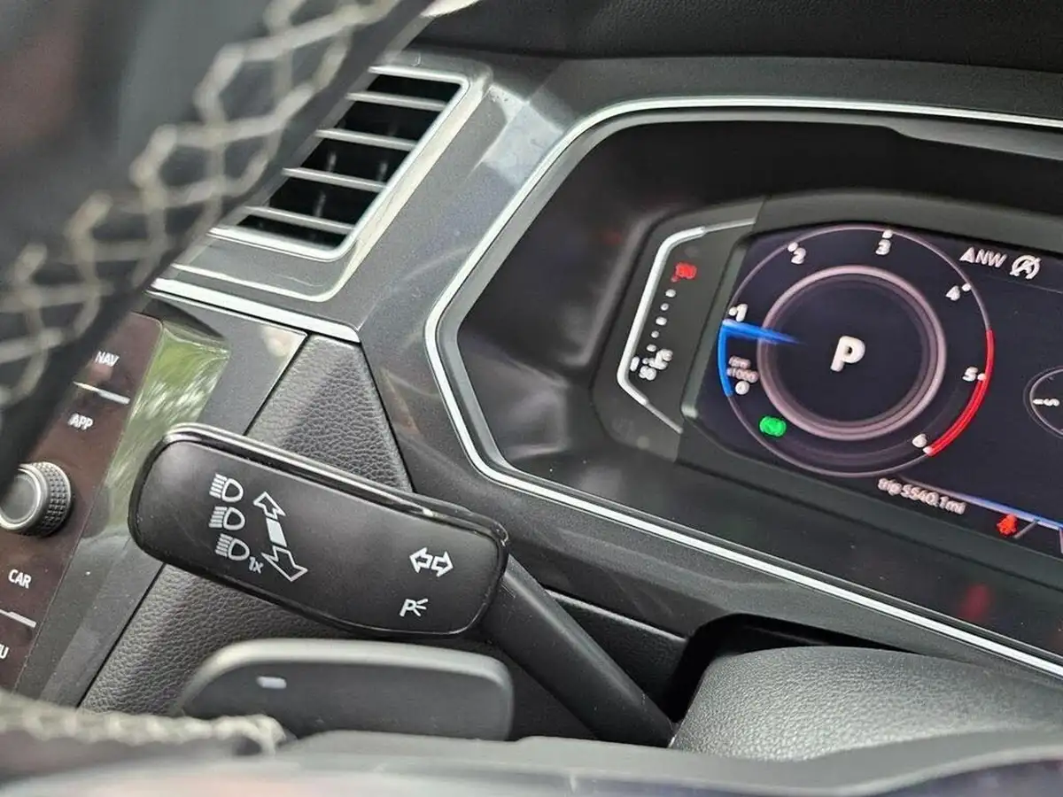 2019-volkswagen-tiguan-20tdi-r-line-tech-150ps-4motion-dsg-big-60