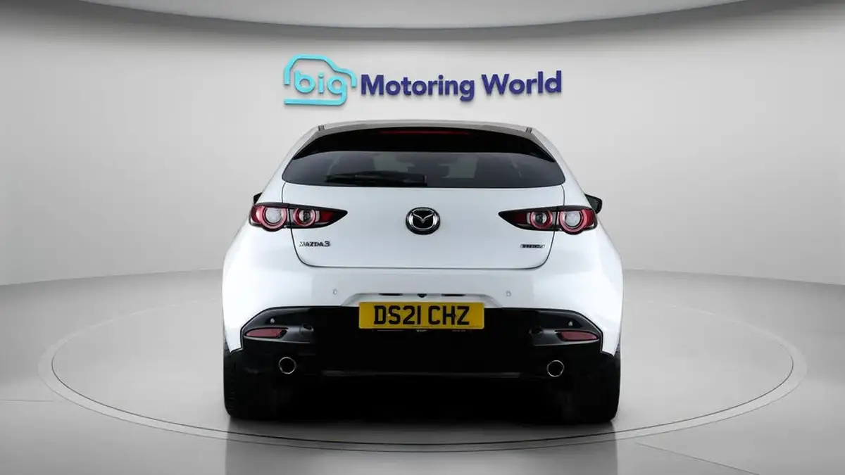 2021-mazda-mazda3-20-gt-sport-122ps-hatchback-5d-big-6