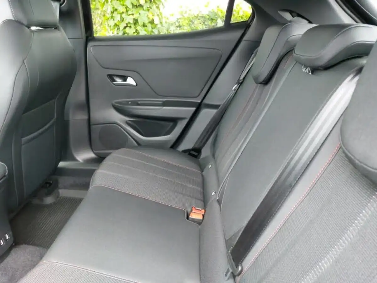 2024-vauxhall-mokka-12-gs-136ps-big-5