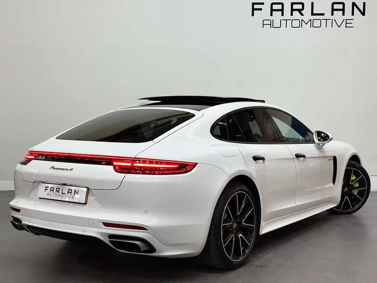 2018-porsche-panamera-29-v6-4-e-hybrid-sport-turismo-big-3