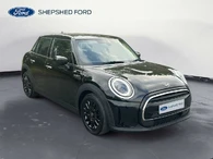 2022 MINI Cooper 1.5 Cooper Classic Hatchback 5d