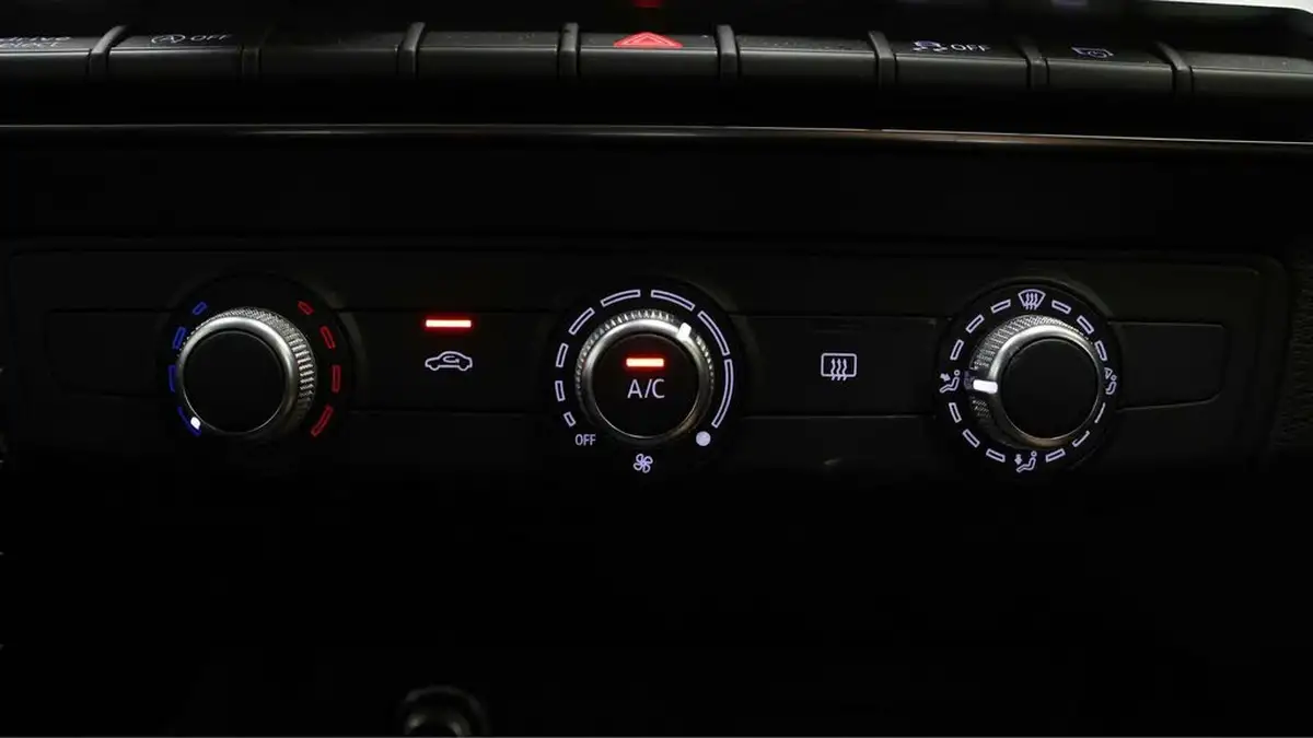 2023-audi-q2-15-35-tfsi-sport-s-tronic-big-12