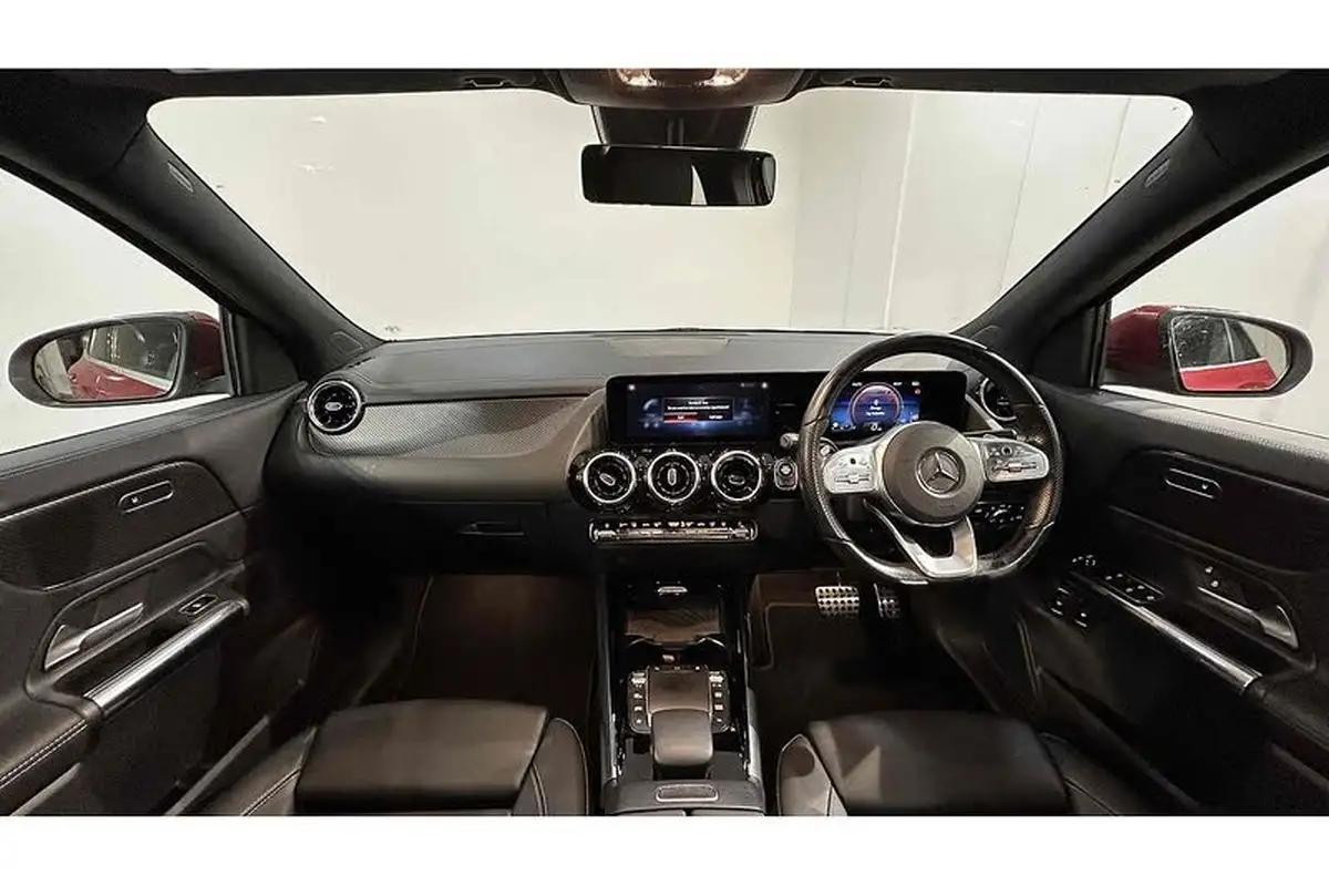 2021-mercedes-benz-gla-class-13-gla-250e-exclusive-edition-big-1