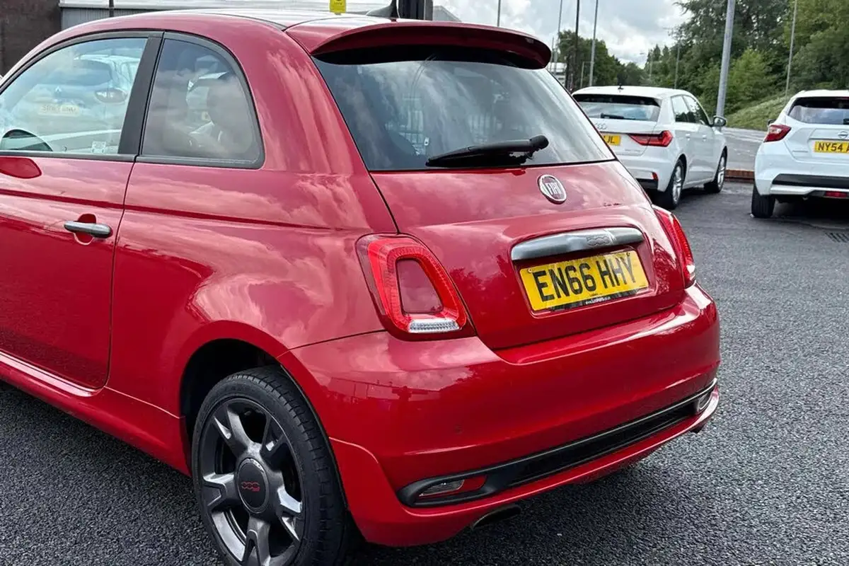2017-fiat-500-12-s-big-14