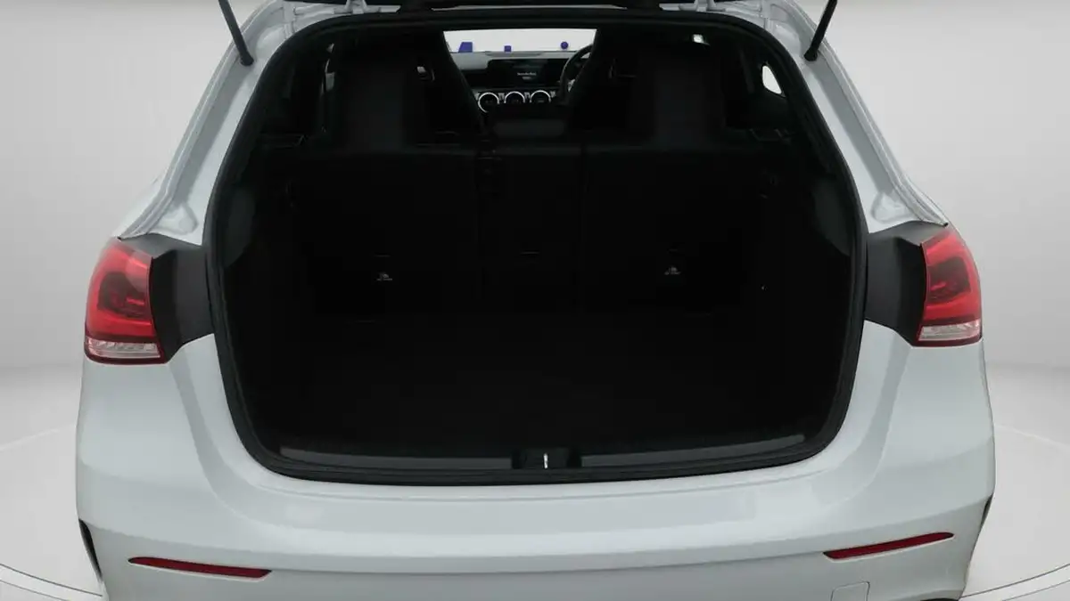 2020-mercedes-benz-a-class-20d-a220d-amg-line-hatchback-5d-big-17
