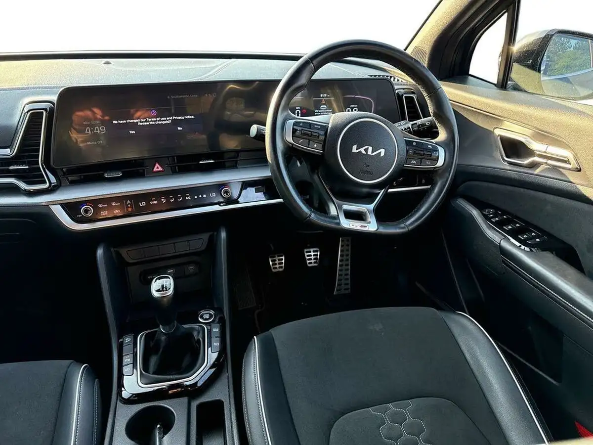 2022-kia-sportage-16-t-gdi-gt-line-148bhp-1598cc-big-12